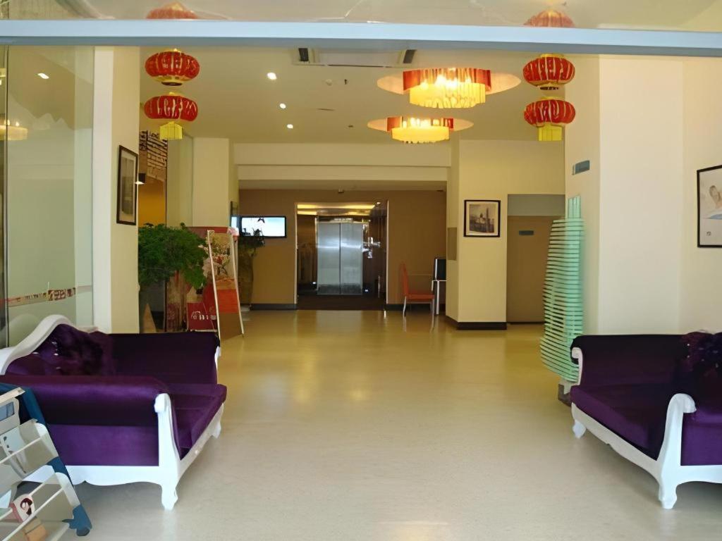 Jinjiang Inn Qingdao Wuxi Square Nanjing Road Metro Station Kültér fotó